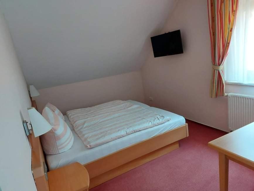 Hotel Gasthof Restaurant Jamas Pottenstein Zewnętrze zdjęcie